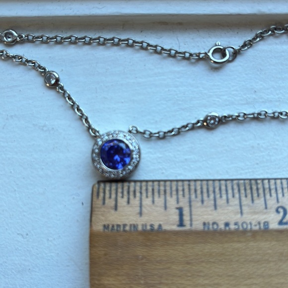 QVC necklace - Picture 10 of 12